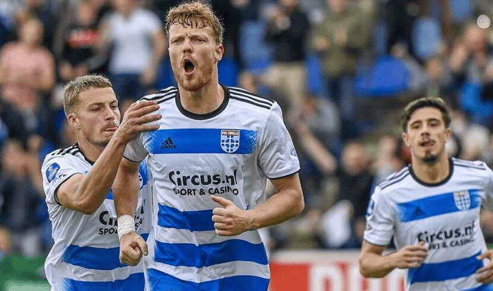 传递与跑动 传递与跑动