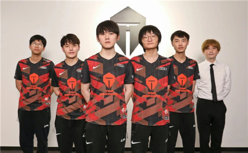 以阿什拉夫 以阿什拉夫